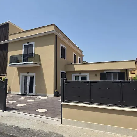 Dimora Clorinda 2 3*